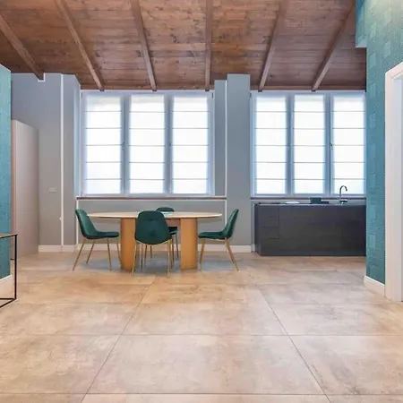 Gallery Loft 2 City Center * Turin